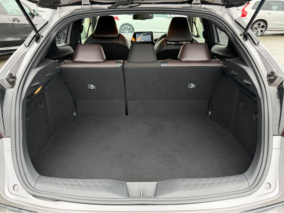 2018 Toyota C-HR (181) 1.8 HYBRID SPORT AUTO €20,450