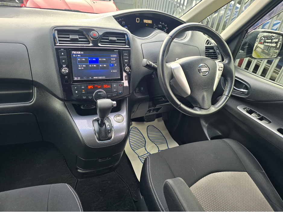 2014 Nissan Serena DAA-HC26 HYBRID 5DR AUTO €10,950