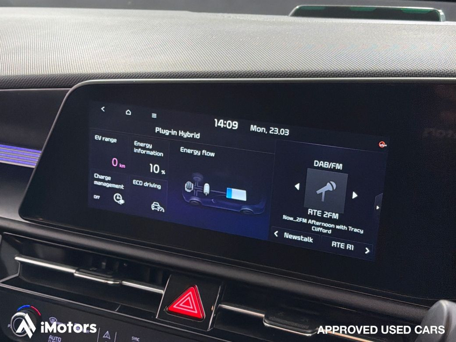 2023 Kia Niro - image 27