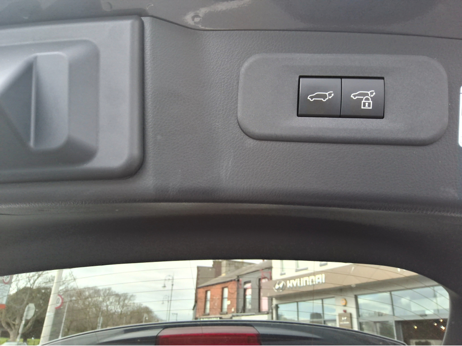 2023 Lexus NX 450 h+ - image 20