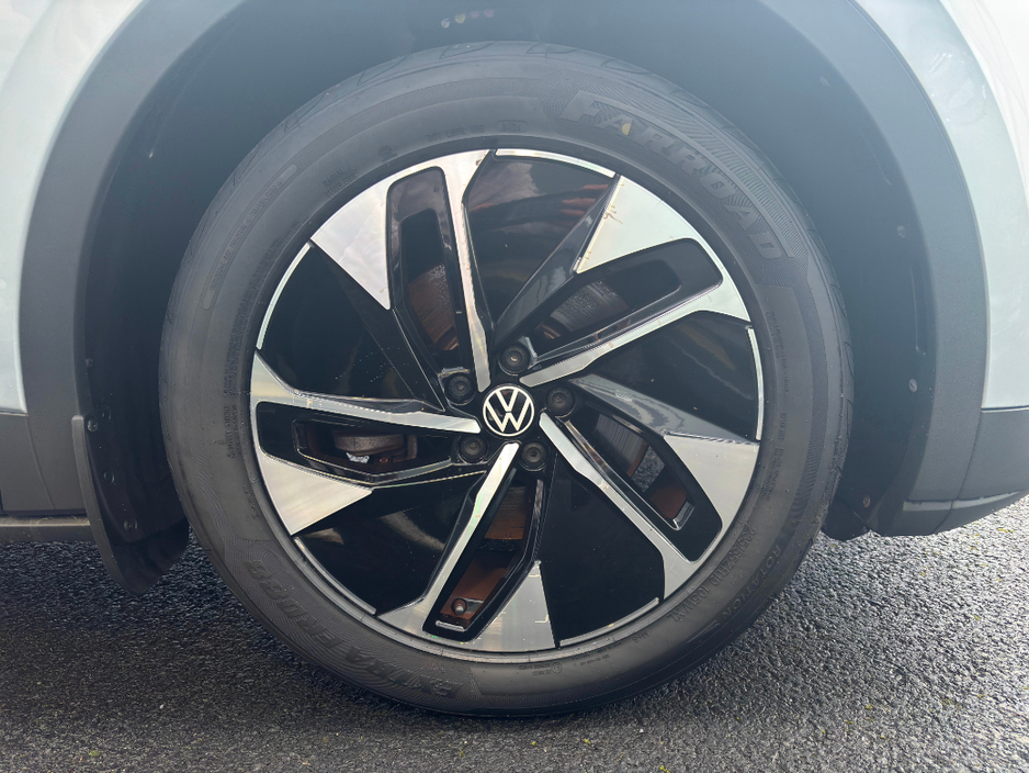 2021 Volkswagen ID.4 - image 34