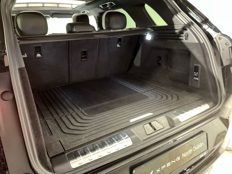 2025 Land Rover Range Rover Sport - image 12