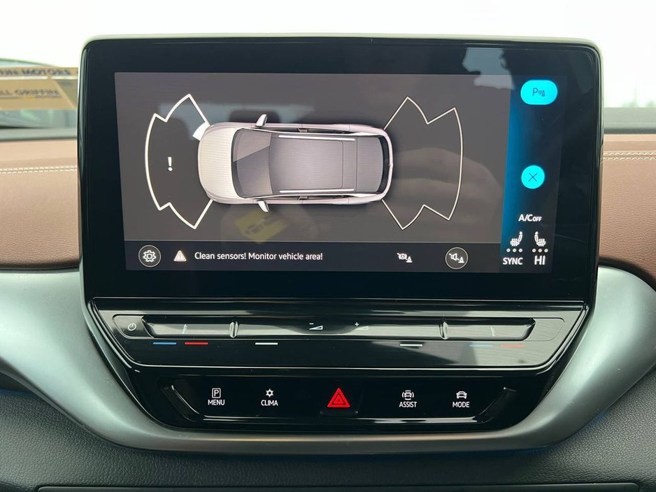 2021 Volkswagen ID.4 PRO LIFE 77KWH // 19" DIAMOND CUT ALLOYS // APPLE CARPLAY/ANDROID AUTO // PARKING SENSORS €21,900