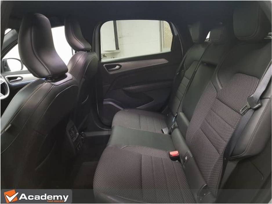 2024 Renault Arkana - image 11