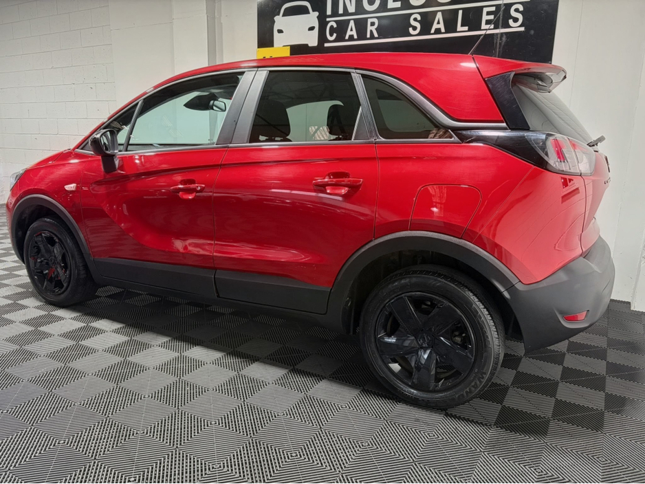 2022 Opel Crossland X - image 11