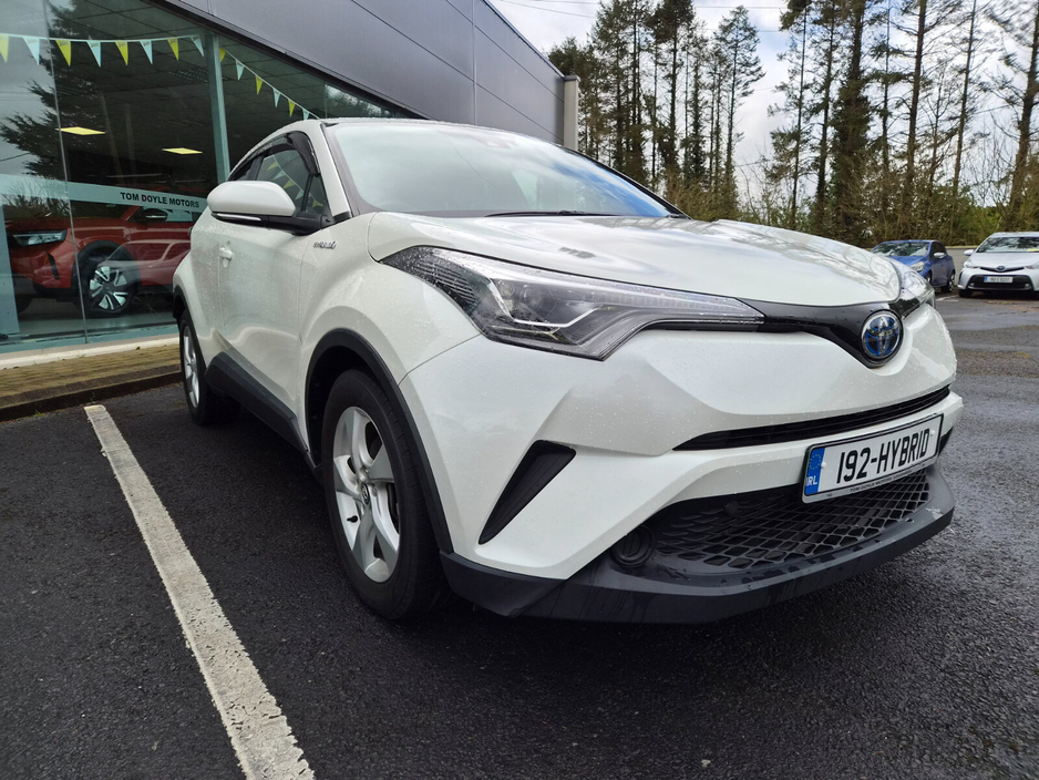 2019 Toyota C-HR - image 2