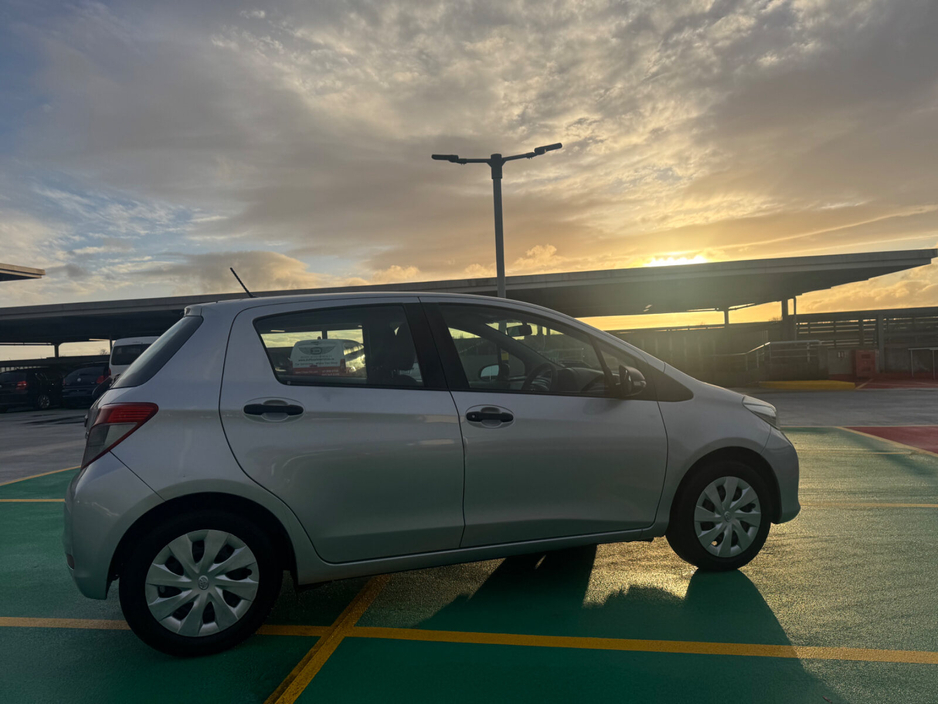 2012 Toyota Yaris 1.0 VVT-i 3Dr Terra €8,950