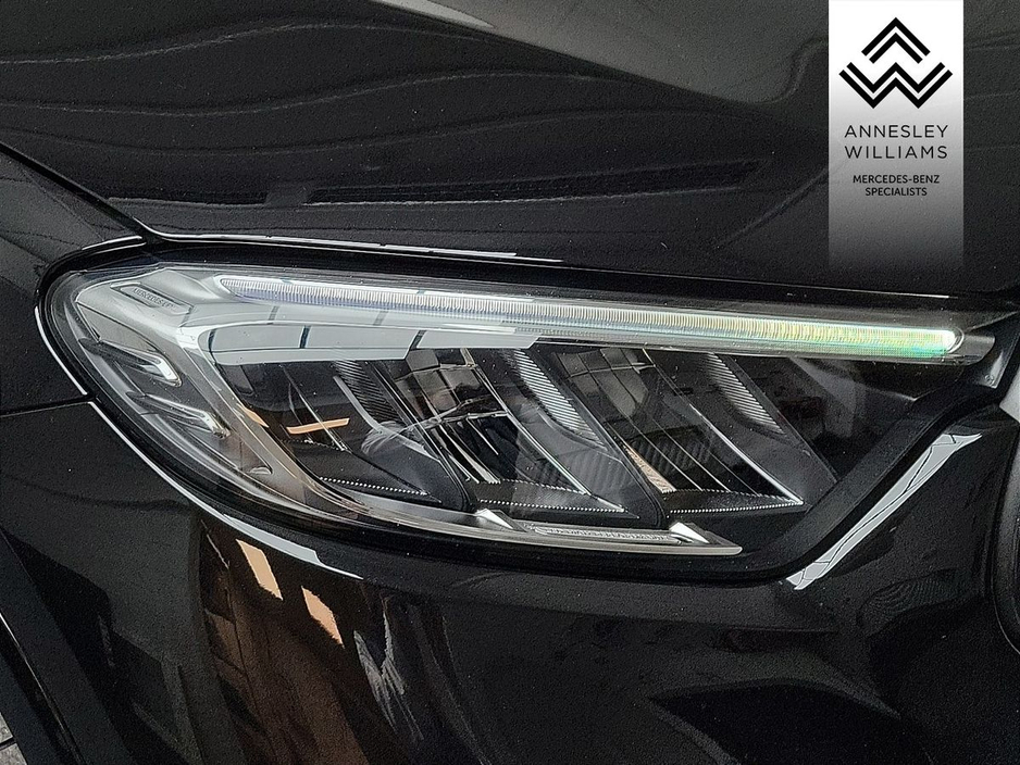 2025 Mercedes-Benz GLC Class - image 4