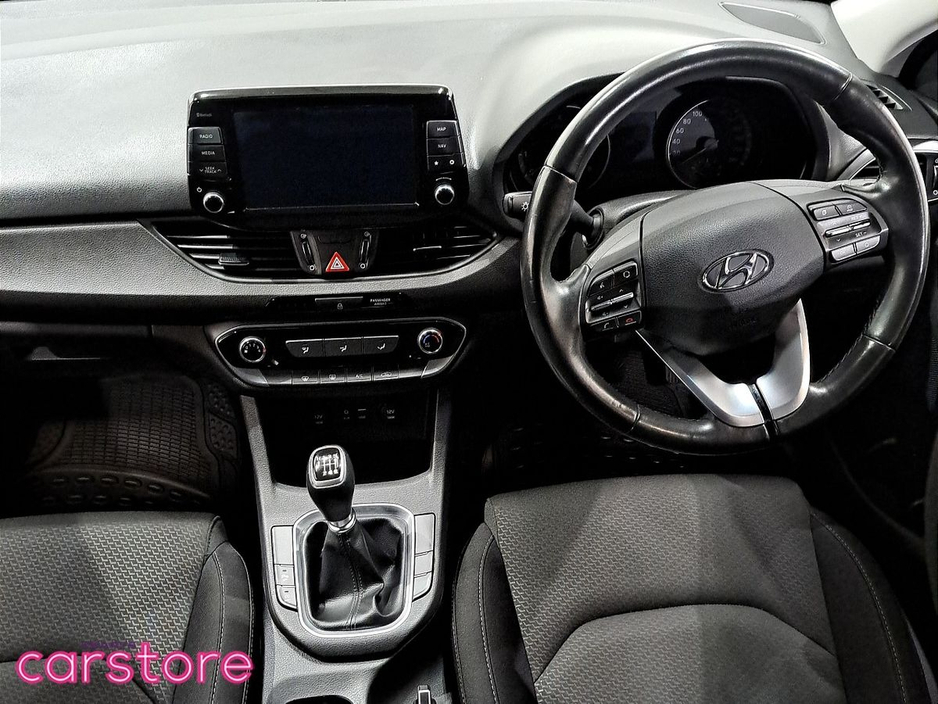 2019 Hyundai i30 - image 11