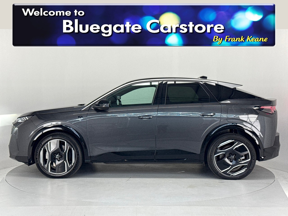 2025 Peugeot 3008 GT EV**DIGITAL DASH**TOUCH SCREEN MEDIA**APPLE CAR PLAY**HEATED SEATS**HEATED STEERING WHEEL**ELECTRIC TAILGATE**CRUISE CONTROL**MULTIFUNCTIONAL STEERING WHEEL**REVERSE CAMERA**PARKING SENSORS** €35,995