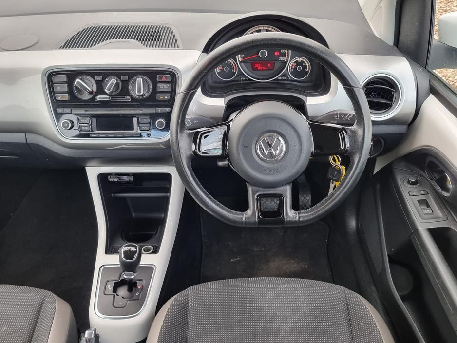 2013 Volkswagen up! - image 19