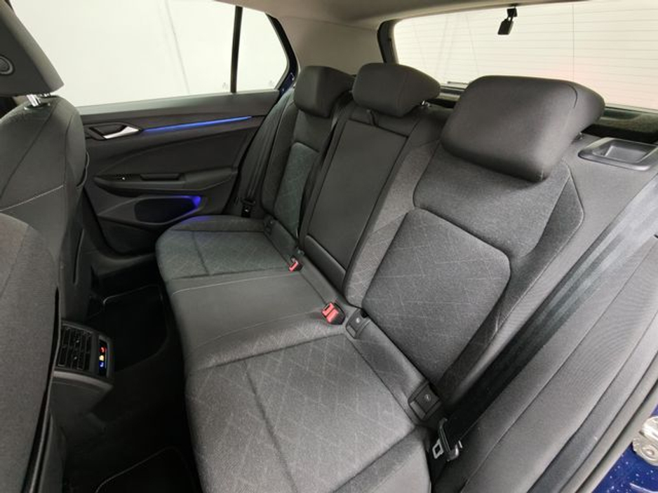 2022 Volkswagen Golf 1.0 ETSI ACTIVE Automatic, Reversing camera €24,995