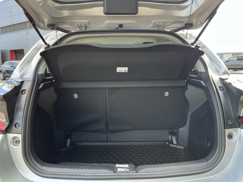 2025 Toyota Yaris Yaris Hybrid 115 Luna €28,250