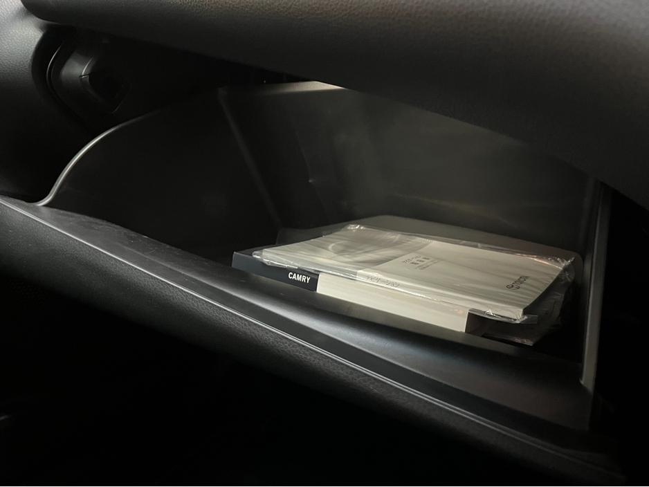 2020 Toyota Camry 2020 TOYOTA CAMRY X 2.5 AUTOMATIC / CRUISE CONTROL / REVERSE CAMERA AND MORE