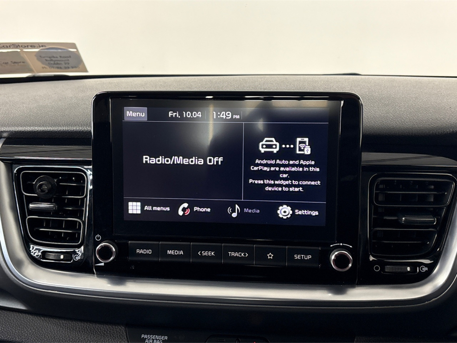 2021 Kia Stonic - image 17