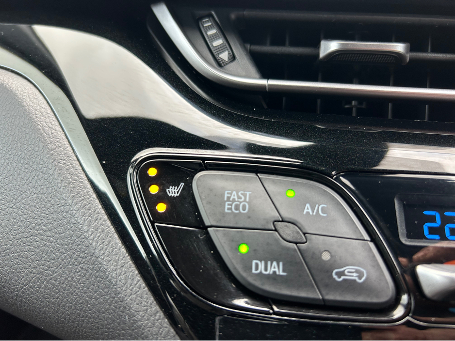 2018 Toyota C-HR - image 21