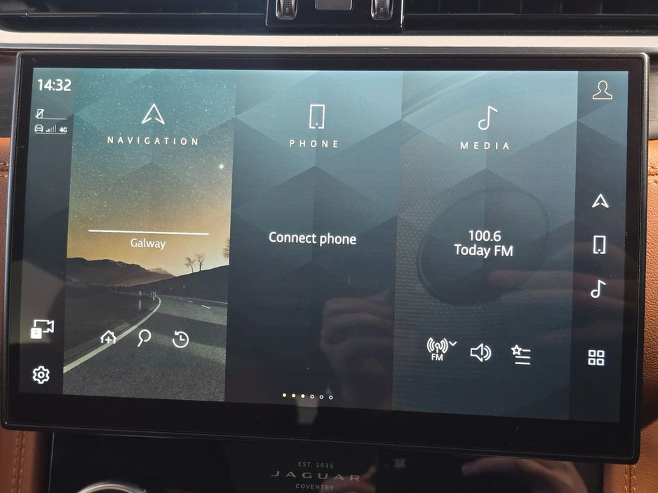 2021 Jaguar F-Pace P400e AWD R DYNAMIC PHEV HYBRID BLACK PACK €42,500