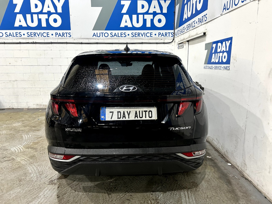 2022 Hyundai Tucson - image 6