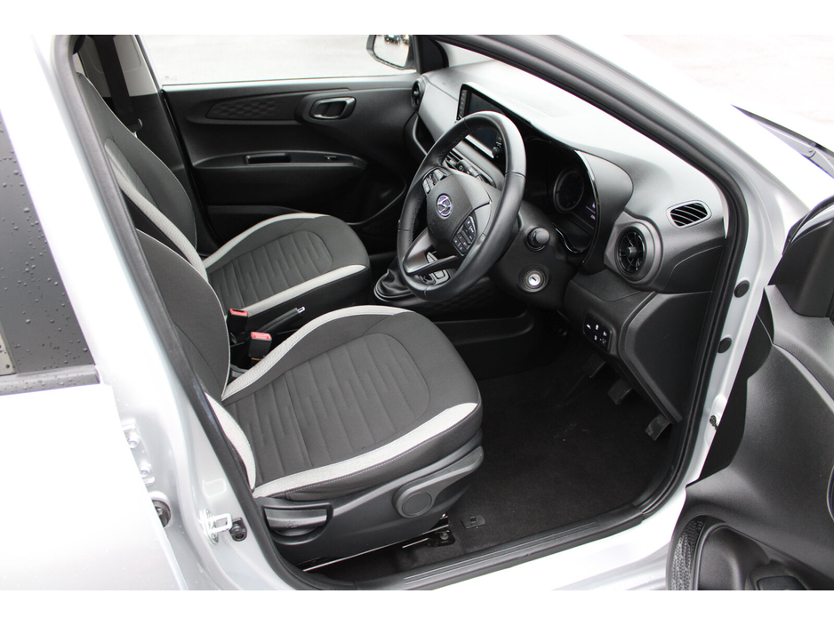 2023 Hyundai i10 i10 Deluxe Plus €17,950