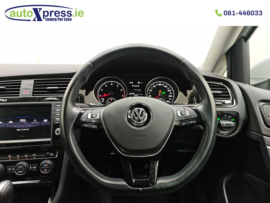 2016 Volkswagen Golf 1.4 TSI Highline, Automatic, Reversing camera €15,995