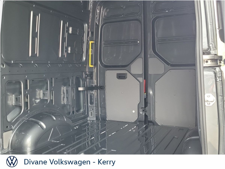 2026 Volkswagen Crafter HIGHLINE 4 MOTION 177BHP AUTOMATIC €68,000
