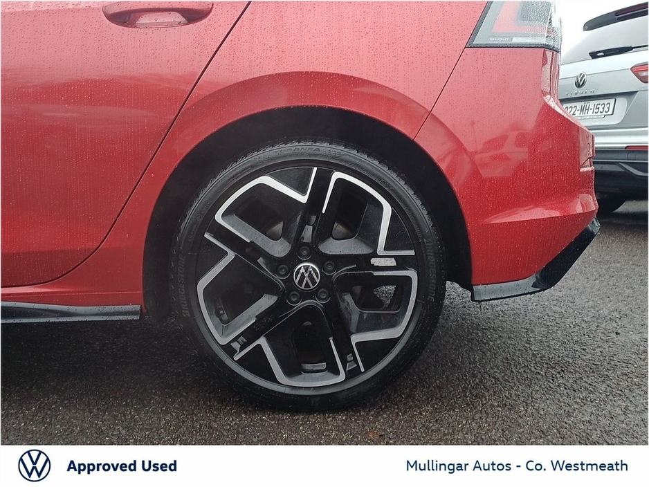 2024 Volkswagen Golf GOLF R-LINE 2.0TDI 150HP (EXTRAS) €41,950