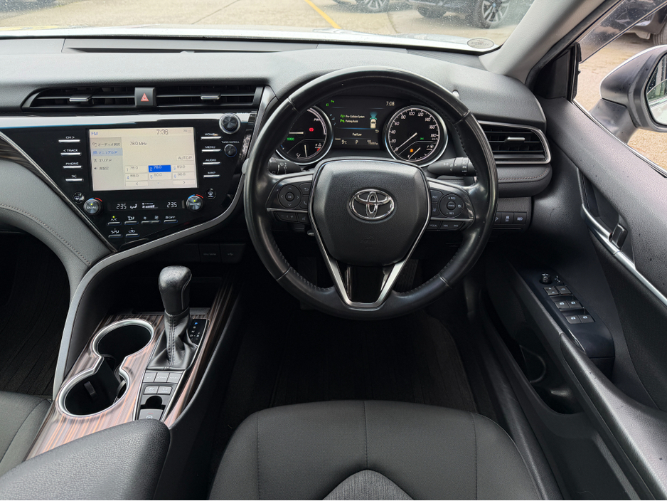 2020 Toyota Camry - image 16