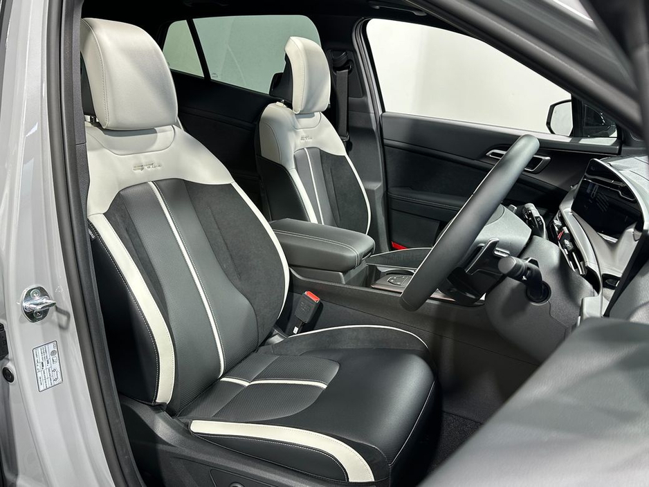 2026 Kia Sportage - image 10
