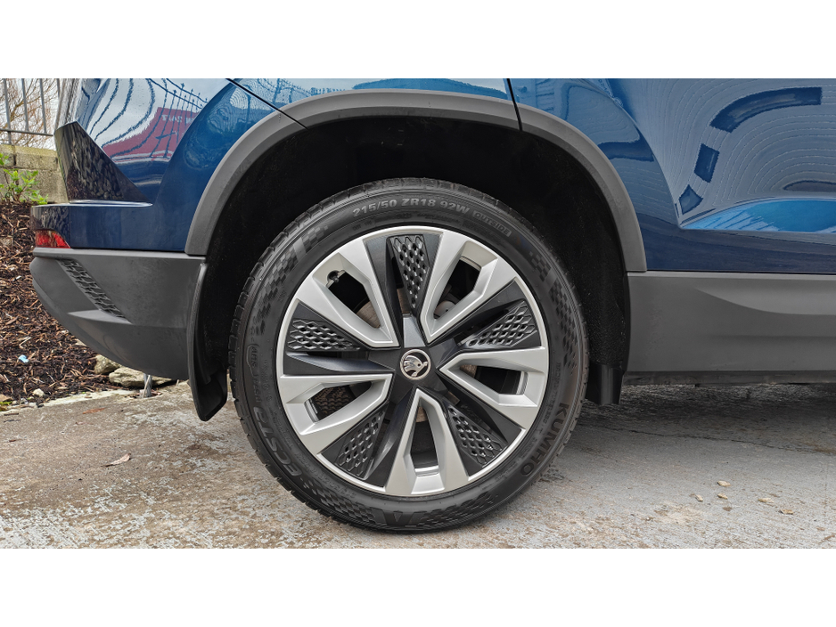 2023 Skoda Karoq - image 15