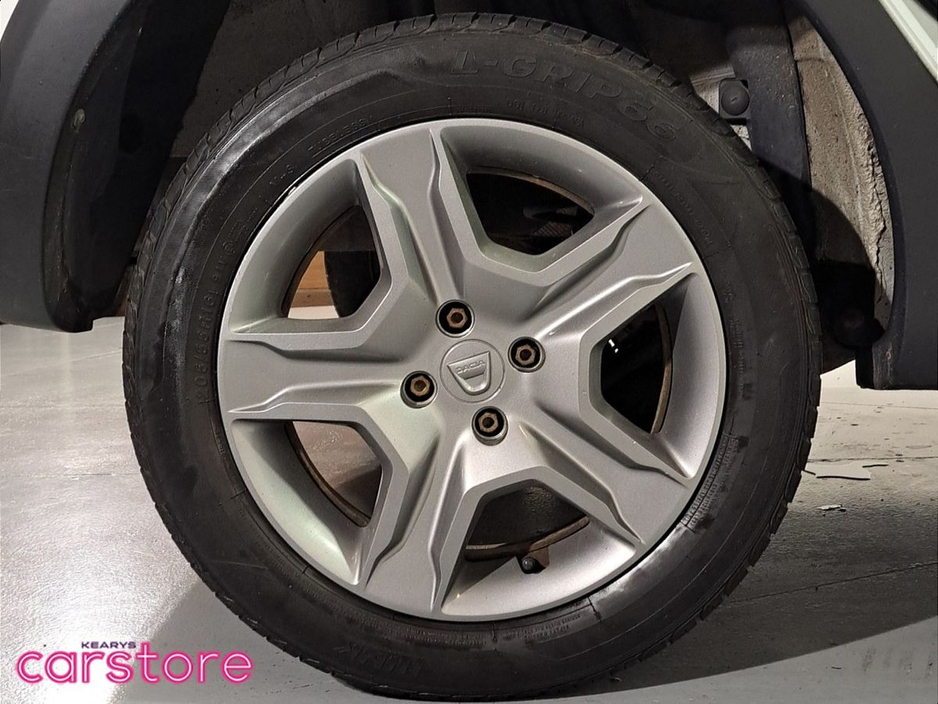 2018 Dacia Sandero Stepway - image 14