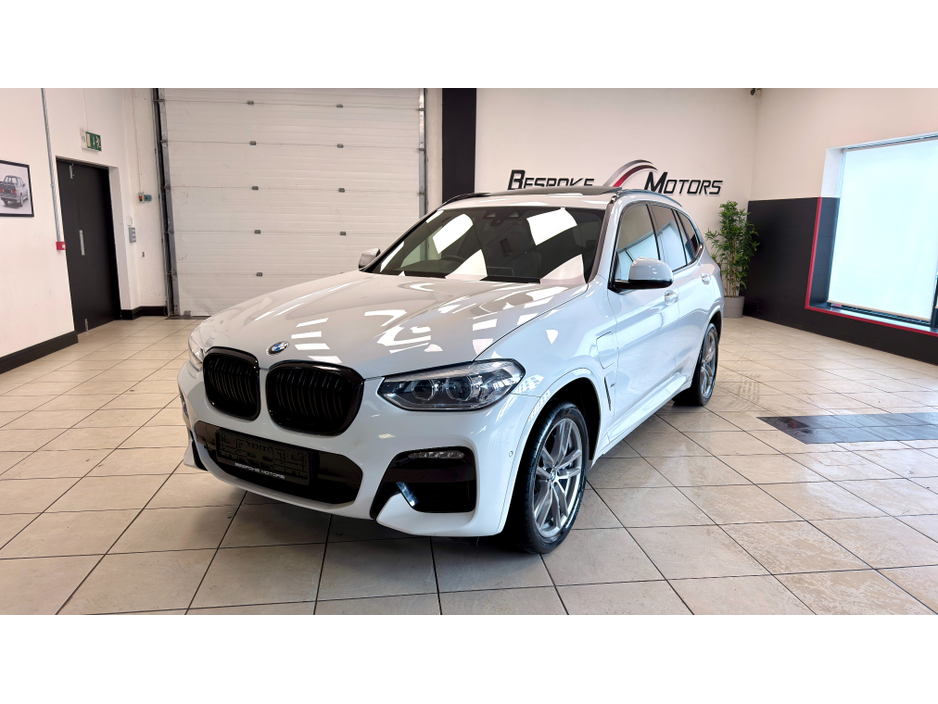 2021 BMW X3 - image 26