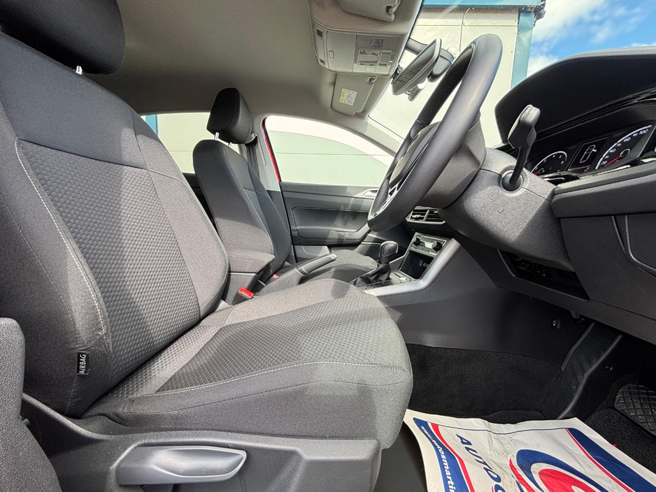 2019 Volkswagen Polo - image 9
