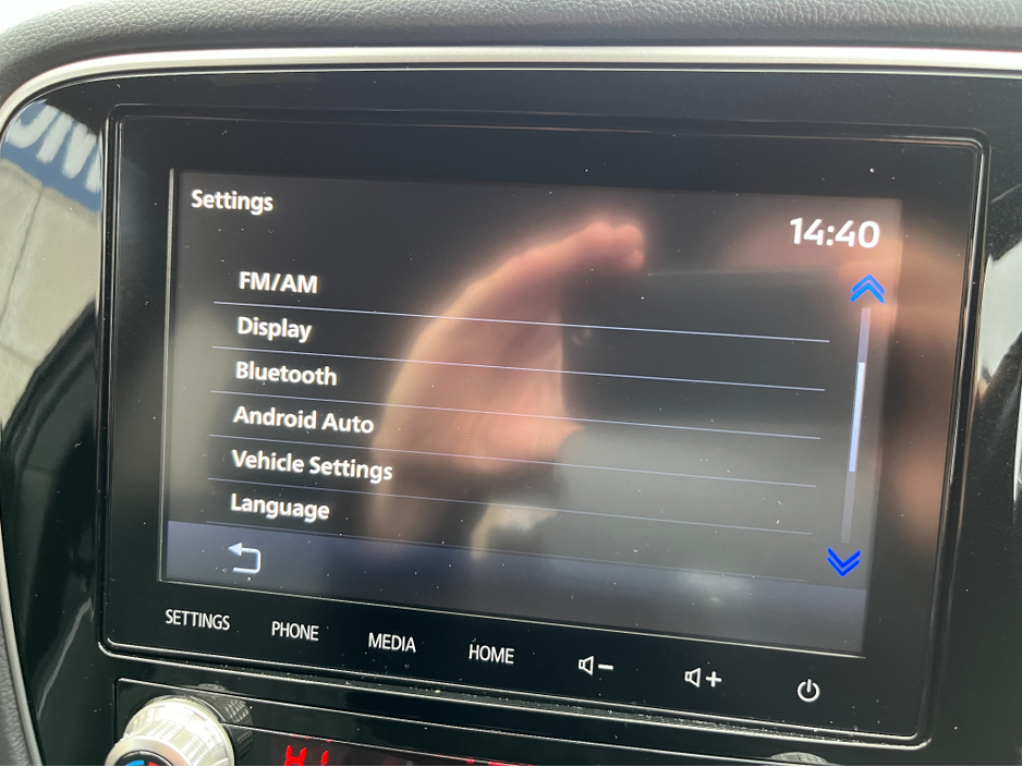 2021 Mitsubishi Outlander - image 22