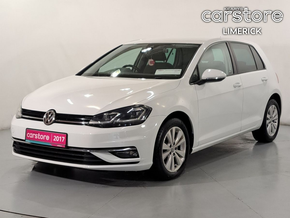 2017 Volkswagen Golf  €17,880