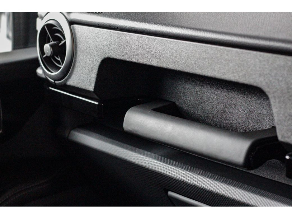 2023 INEOS Grenadier FIELDMASTER 2 SEAT COMMERCIAL