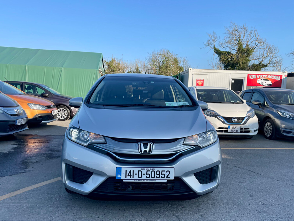 2014 Honda Fit  €8,999
