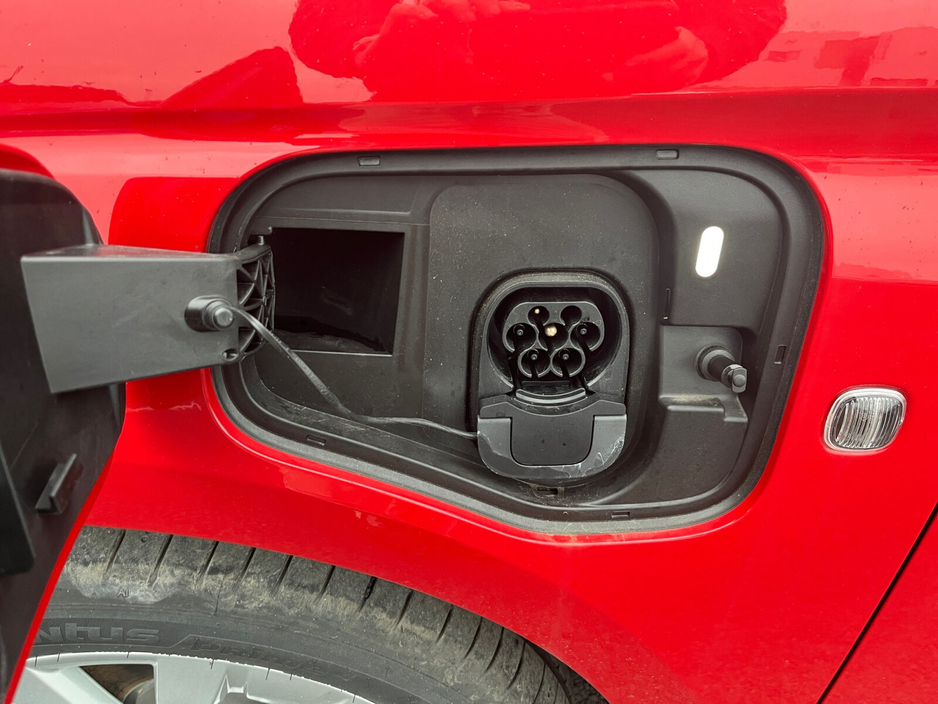 2026 Ford Tourneo Connect - image 23