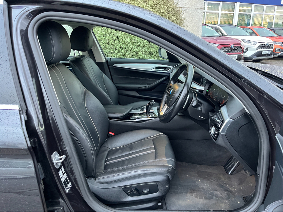 2022 BMW 5 Series 520D SE 2.0 DIESEL AUTOMATIC LCI