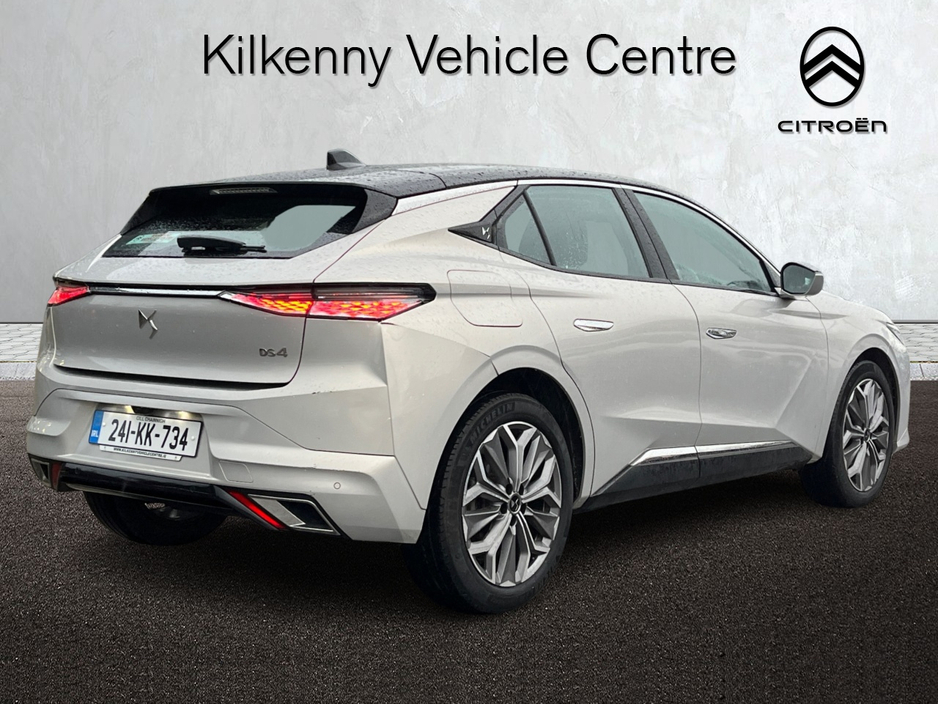 2024 DS Automobiles DS 4 - image 8
