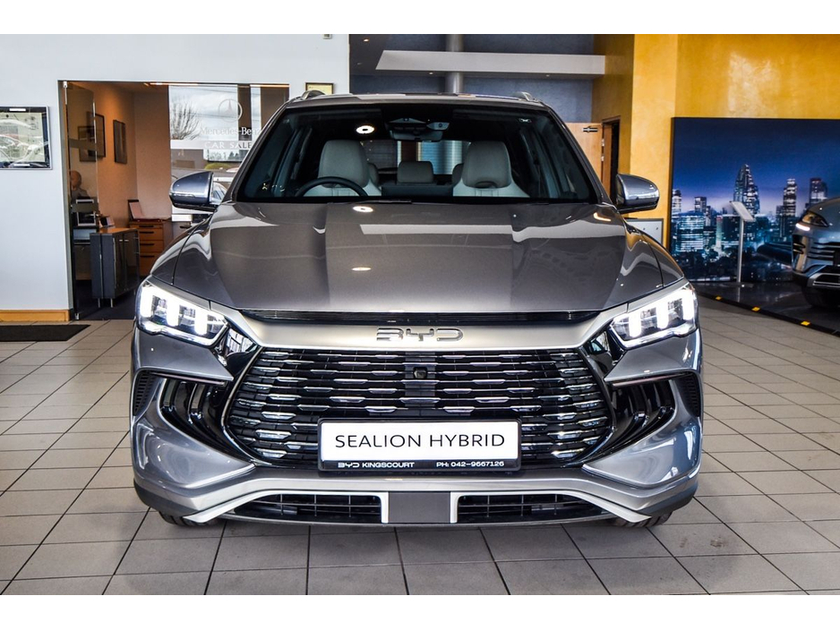 2026 BYD Sealion 7 - image 5