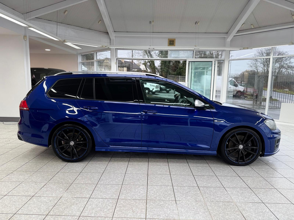 2015 Volkswagen Golf R 2.0 Launch Edition €23,950