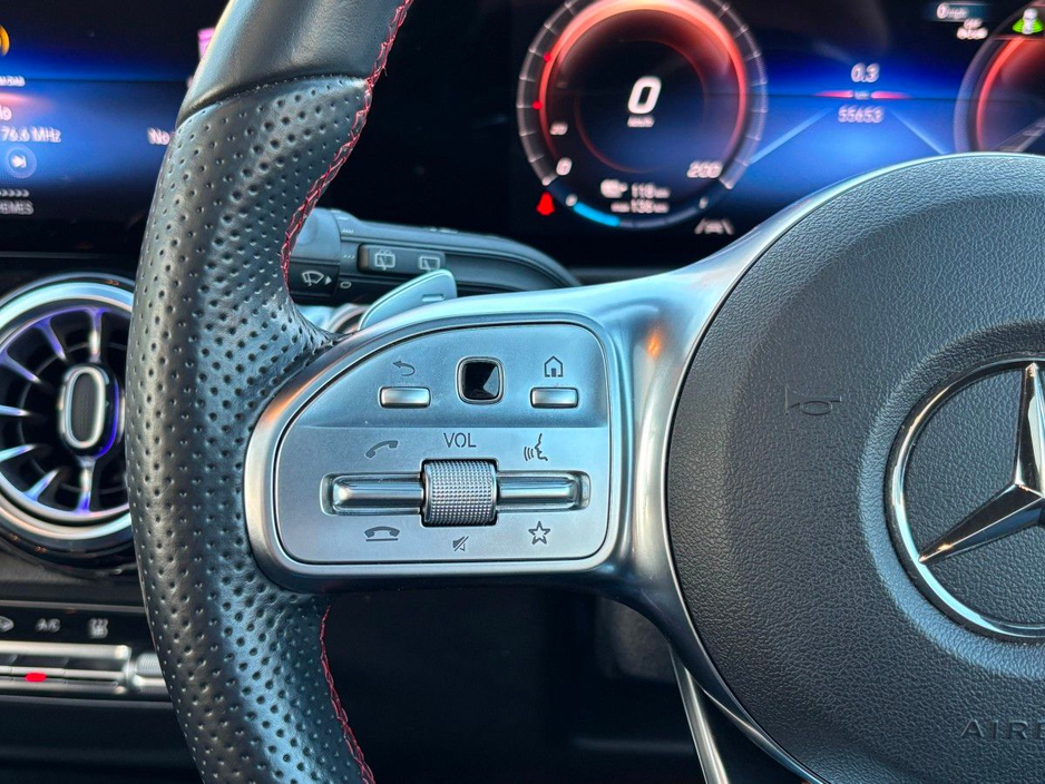 2023 Mercedes-Benz EQB AMG LINE PREMIUM 300 SUNROOF €38,995