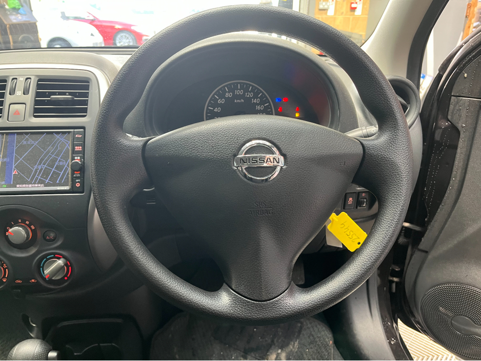 2019 Nissan March - image 7