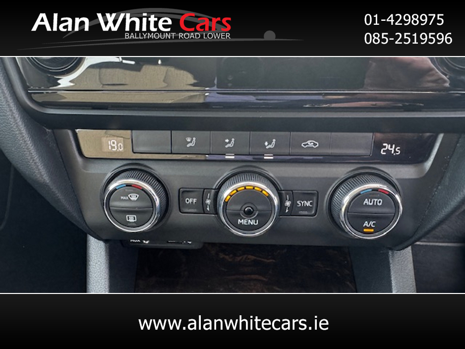 2016 Skoda Octavia - image 24