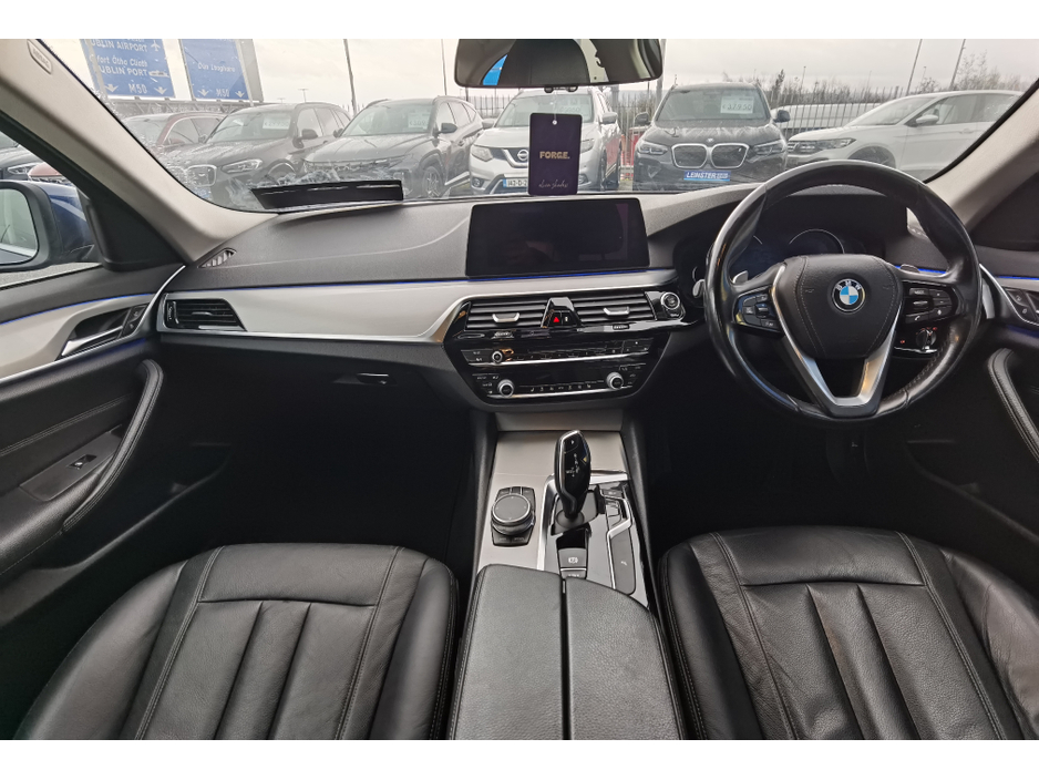 2018 BMW 5 Series - image 13