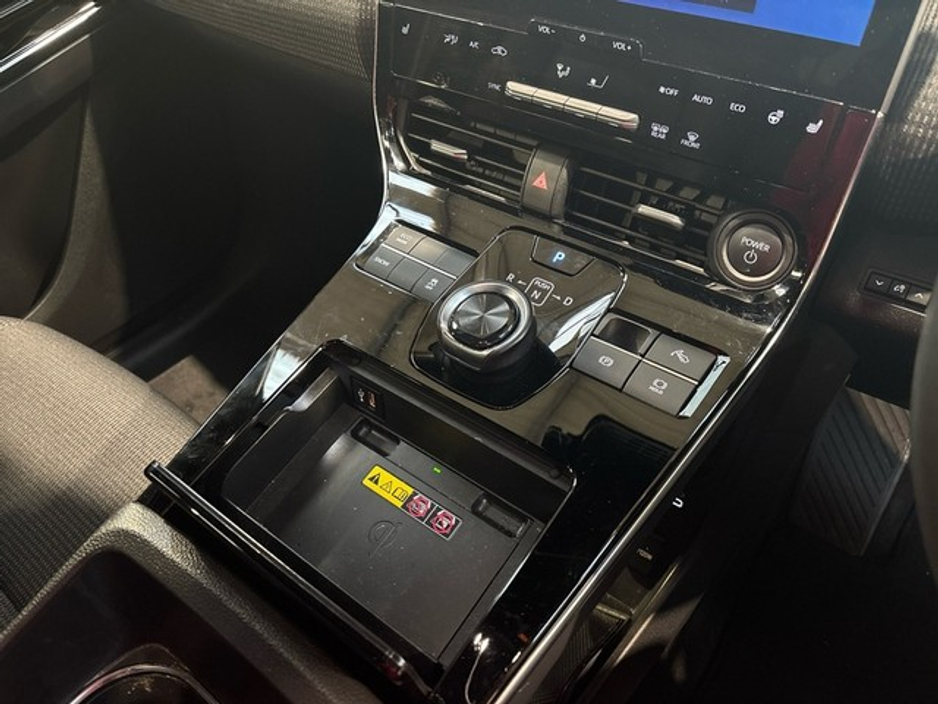 2023 Toyota bZ4X - image 15