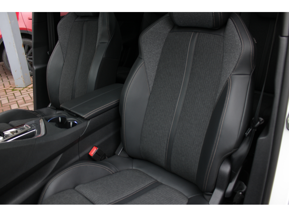 2020 Peugeot 5008 2.0HDI GT-LINE EDITION 7 SEATER AUTOMATIC // STUNNING CAR // BUY WITH CONFIEDNCE AA AND SIMI APPROVED DEALER 2026 // ALL TRADE INS WELCOME // FINANCE ARRANGED TO SUIT ALL // €29,950