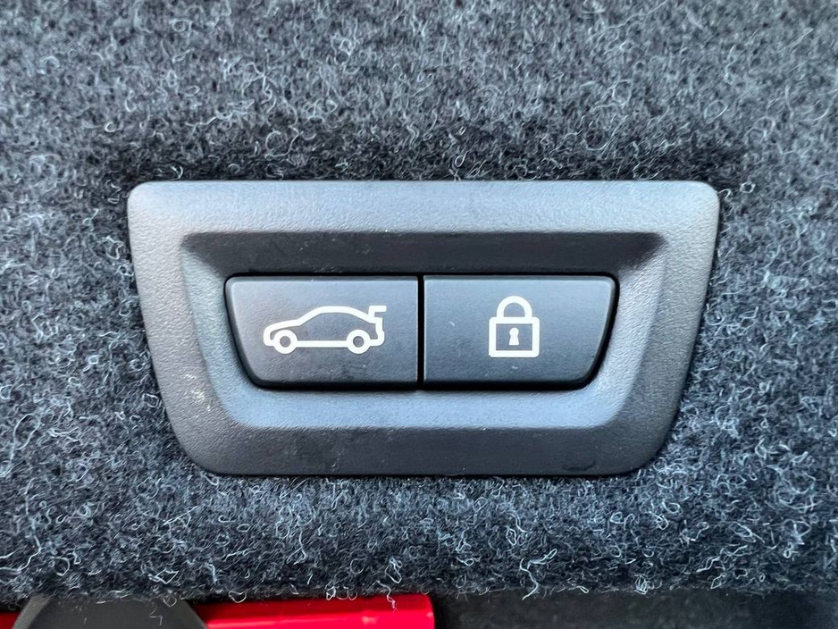 2017 BMW 5 Series 530e M-SPORT COMPETITION PACK 2.0 HYBRID // VERY LOW MILEAGE // NEW M5 COMP ALLOYS // LEATHER HEATED SEATS // 360 PARKING CAMERAS €27,950