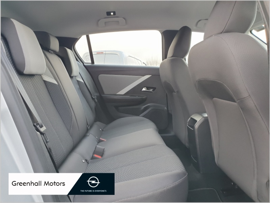 2025 Opel Astra - image 9