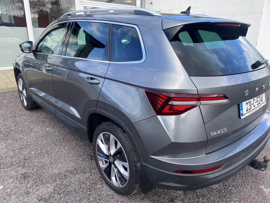 2023 Skoda Karoq - image 6